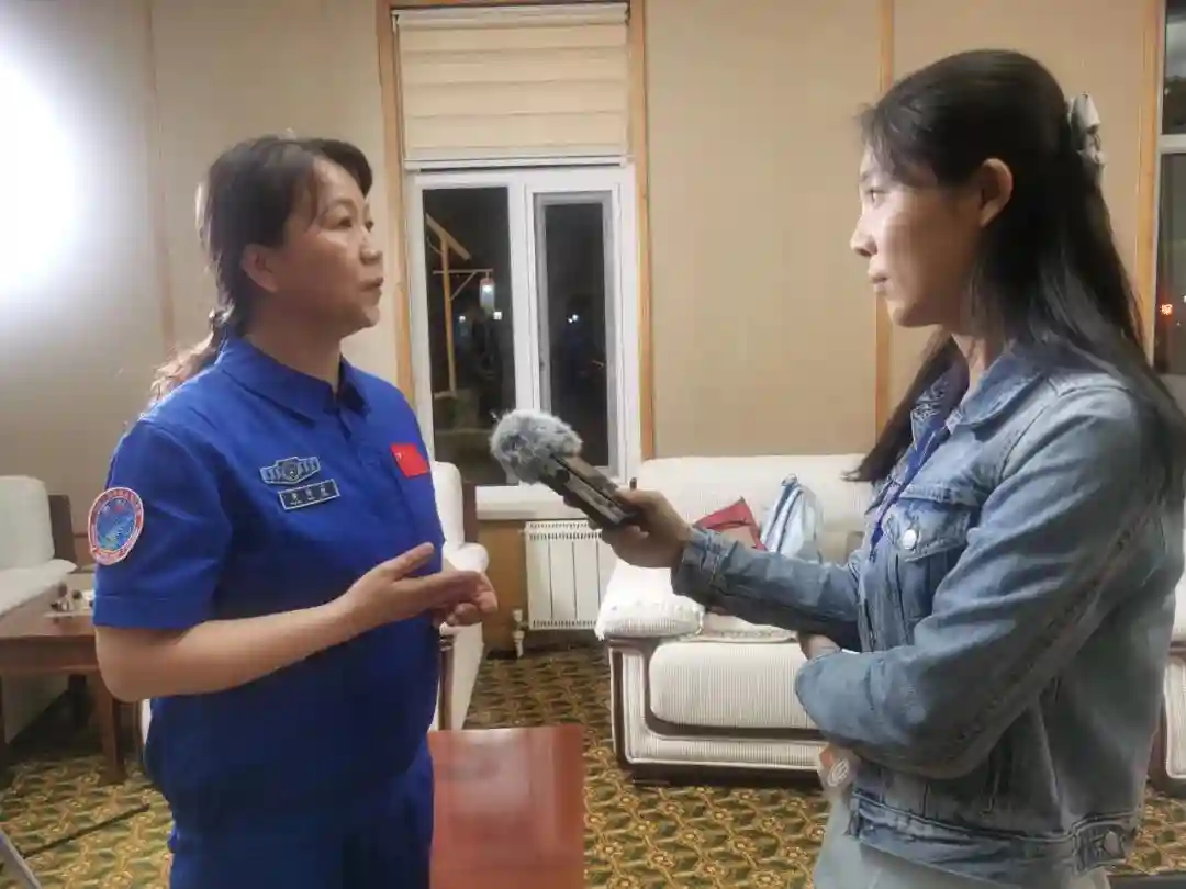 在轨半年，新“出差三人组”添了这种新水果