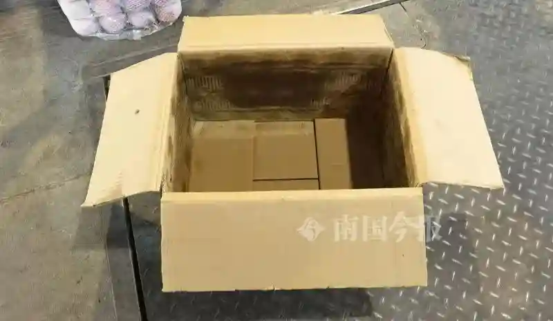 20公斤果，纸箱重超5公斤！广西男子市场买水果遭遇“水泥箱”