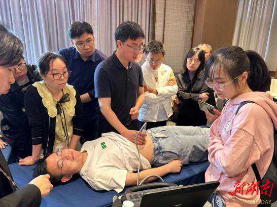 孕期多吃水果是好事，但这3种水果吃多了，对胎儿有害